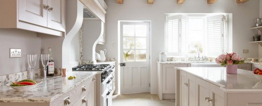 cream kitchen designs